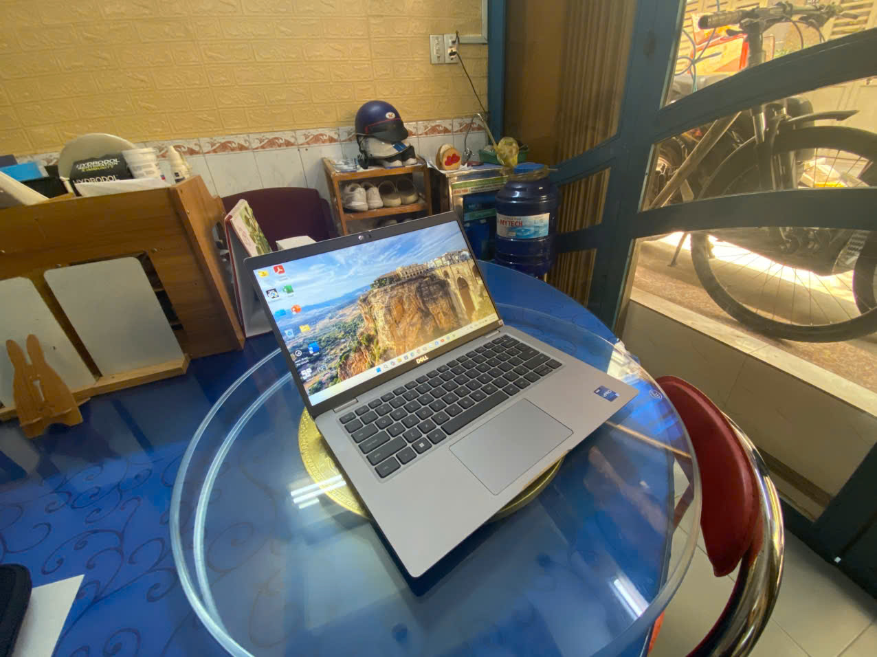 DELL LATITUDE 5430 I5 1235U 8GB 256GB 14"FHD