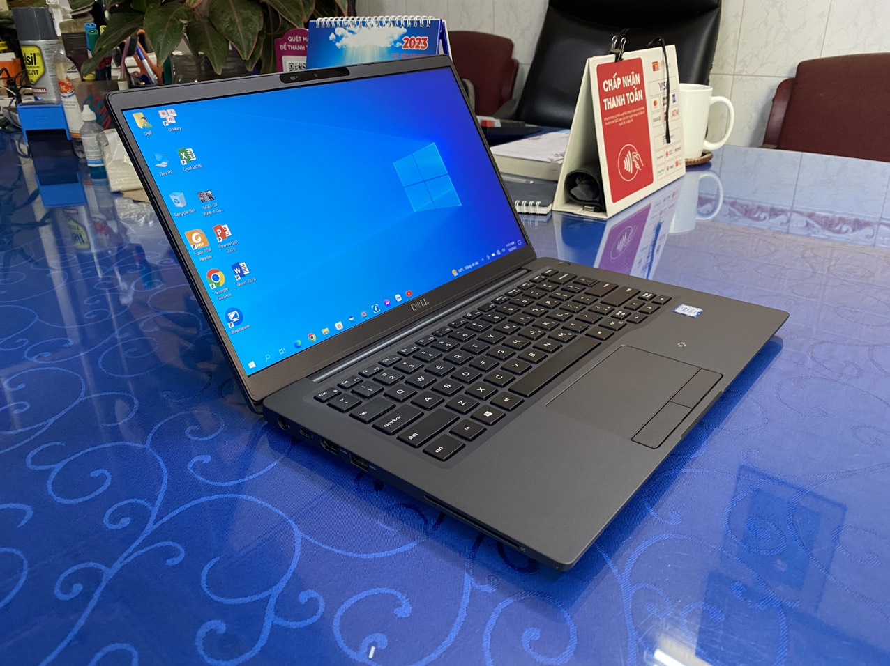 DELL LATITUDE E7400 I7 8665U 14"FHD CẢM ỨNG