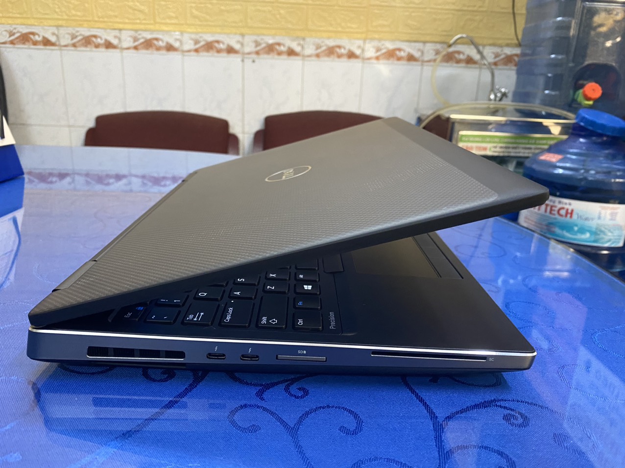 DELL PRECISION 7540 I7 9850H 16GB 512GB 15.6